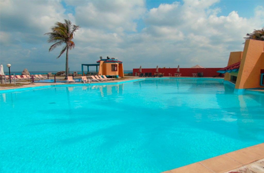 El Viejo Y El Mar Hotel Havana Exterior photo